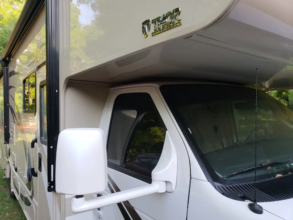 Tinted cab door window on a Thor Class C motorhome